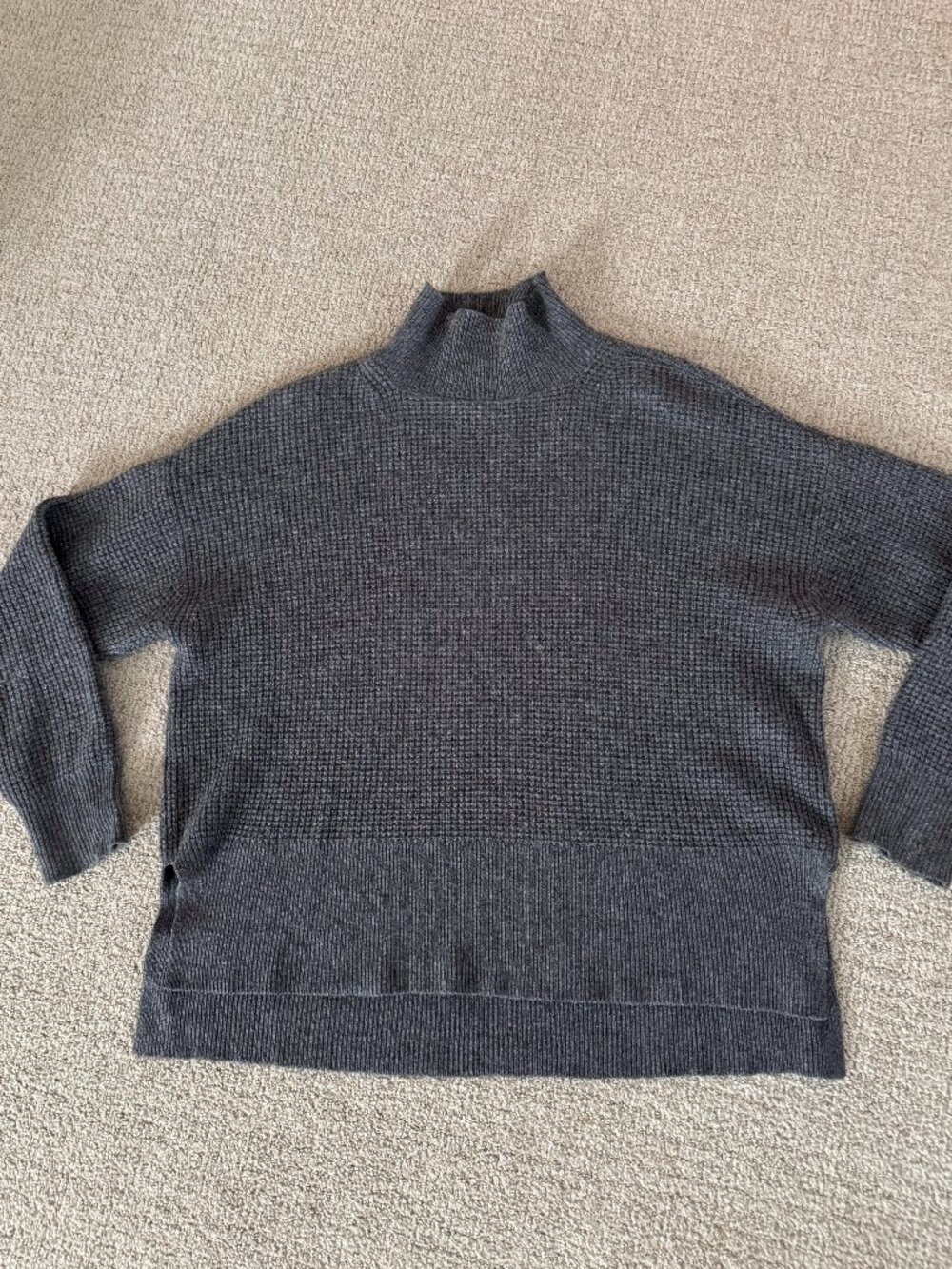 Everlane Oversized Mock Neck Cashmere Sweater, Charcoal Grey, Size Medium